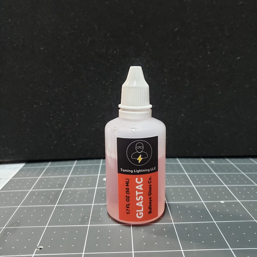 BULLSEYE GLASTAC, 1.7 OZ. (50 ML) BOTTLE